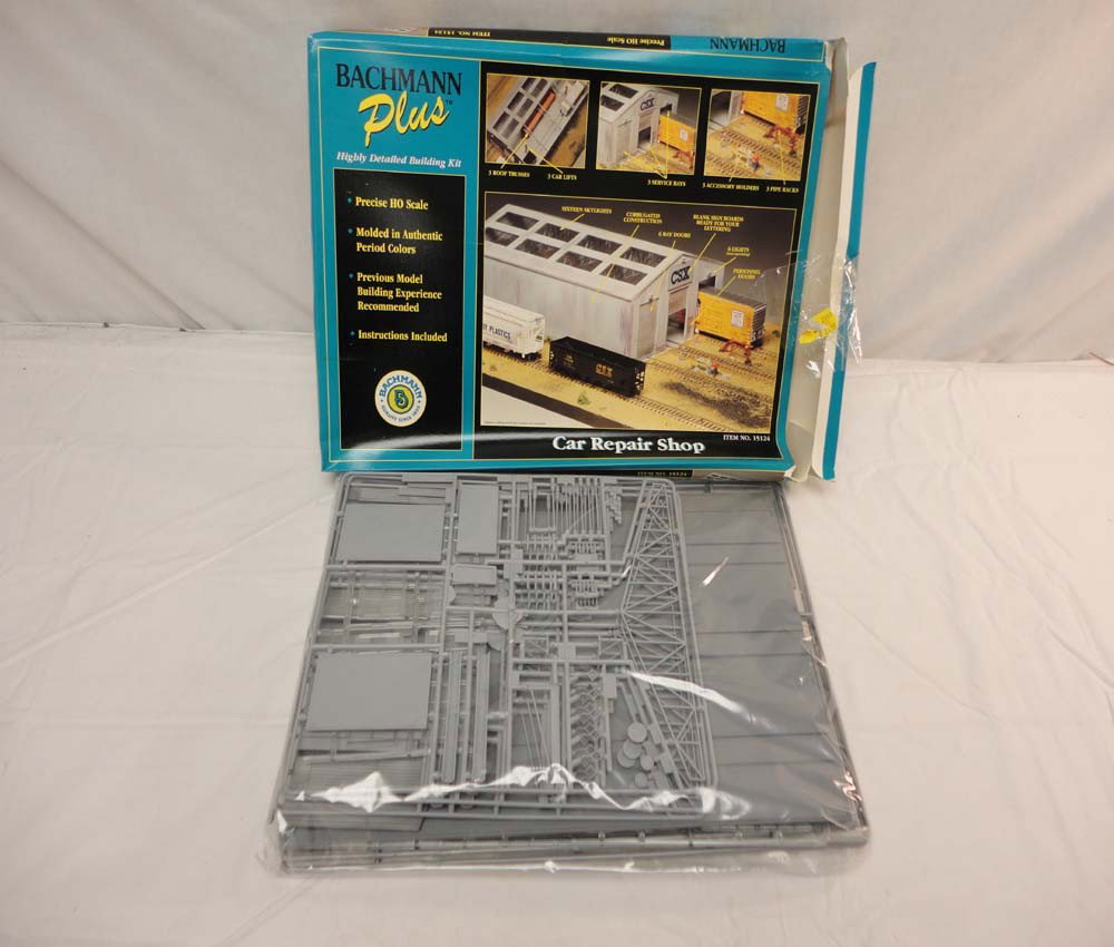 ABT: Bachmann HO Scale: #15124 Car Repair Shop Kit: Paul V. Ambrose and Drew J. Bauer present: This is the #15124 Car Repair Shop Kit that Bachmann made in HO Scale a few years ago. Please look at all the pictures; what is pictured is what you will rec