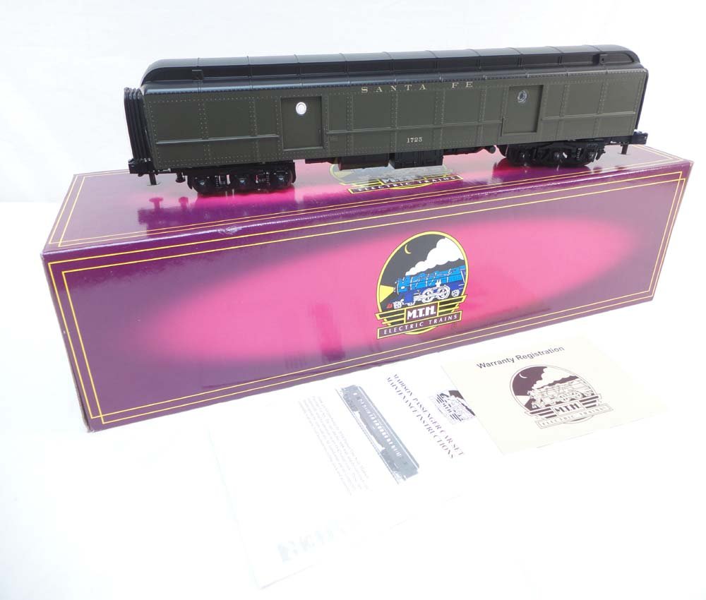 ABT: Mint MTH #20-4361 Santa Fe Scale Heavyweight : Paul V. Ambrose and Drew J. Bauer present: This is the #20-4361 Santa Fe Scale Heavyweight Baggage Car that MTH made a few years ago. Our Opinion is that it is generally in Mint Condition. Original Bo