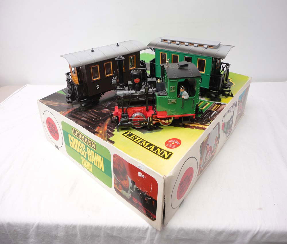 ABT: LGB G Scale: #20301 Incomplete Steam Passenger: Paul V. Ambrose and Drew J. Bauer present: This is the #20301 Incomplete Passenger Set that LGB made for G Scale a few years ago. No track. Our Opinion is that the Set is generally in Like New Conditi