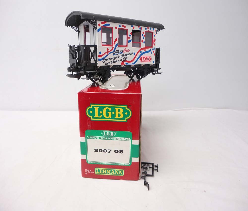 ABT: LGB G Scale: #3007 OS Passenger Car/OB: Paul V. Ambrose and Drew J. Bauer present: This is the #3007 OS Passenger Car that LGB made for G Scale a few years ago. Our Opinion is that it is generally in Like New Condition. Original Box. All Or