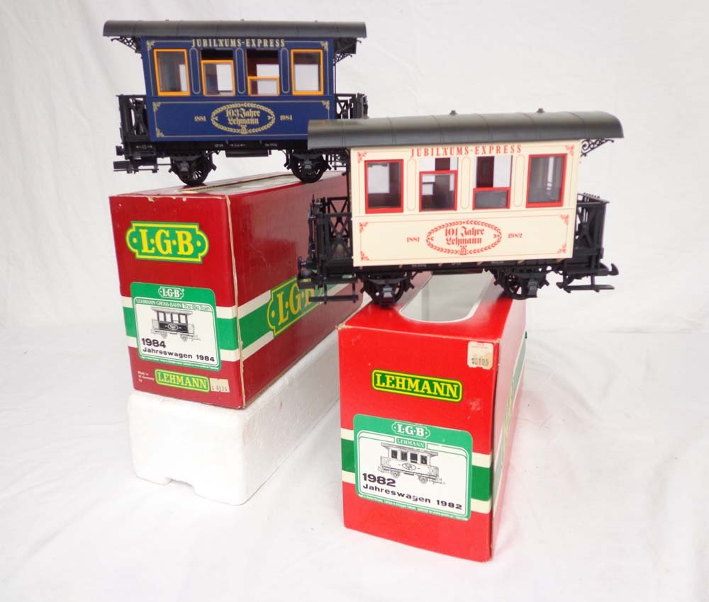 ABT: LGB G Scale: #1982/1984 Passenger Cars/OBs: Paul V. Ambrose and Drew J. Bauer present: These are the #1982/1984 Passenger Cars that LGB made in G Scale a few years ago. Our Opinion is that they are generally in Like New Condition. Original Boxe