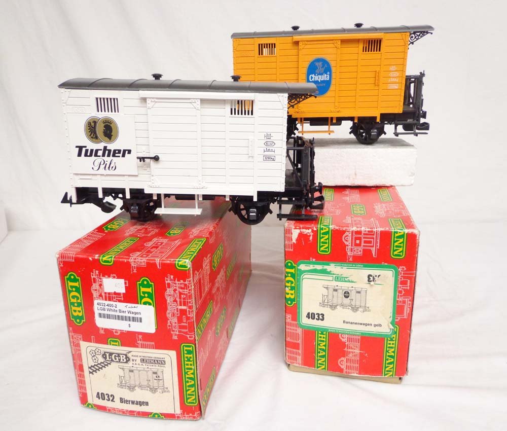 ABT: LGB G Scale: #4032/4033 Box Cars/OBs: Paul V. Ambrose and Drew J. Bauer present: These are the #4032 Tucher Pils Box Car and the #4033 Chiquita Box Car that LGB made in G Scale a few years ago. Our Opinion is that they are generally in Li