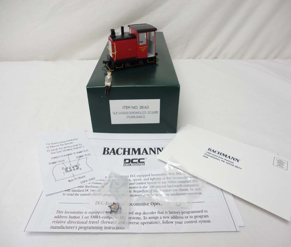 ABT: Bachmann On30 Scale: #28163 Little River Logg: Paul V. Ambrose and Drew J. Bauer present: This is the #28163 Little River Logging Company 0-4-0 Side Rod Gas Mechanical Locomotive that Bachmann made in On30 Scale some time ago. Please review all pi
