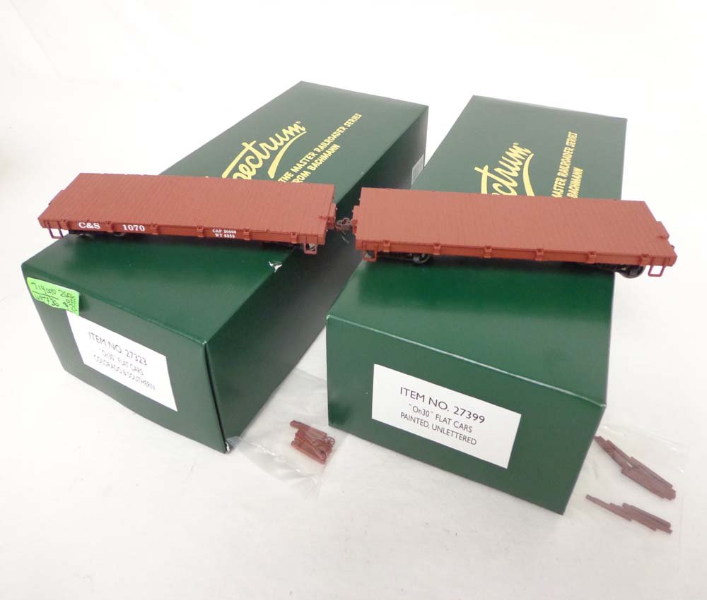 ABT: Bachmann On30 Scale: #27399/27323 Flat Cars/O: Paul V. Ambrose and Drew J. Bauer present: These are the #27399 Painted, Unlettered Flat Car and the #27323 Colorado & Southern Flat Car that Bachmann made in On30 Scale some time ago. Please review a