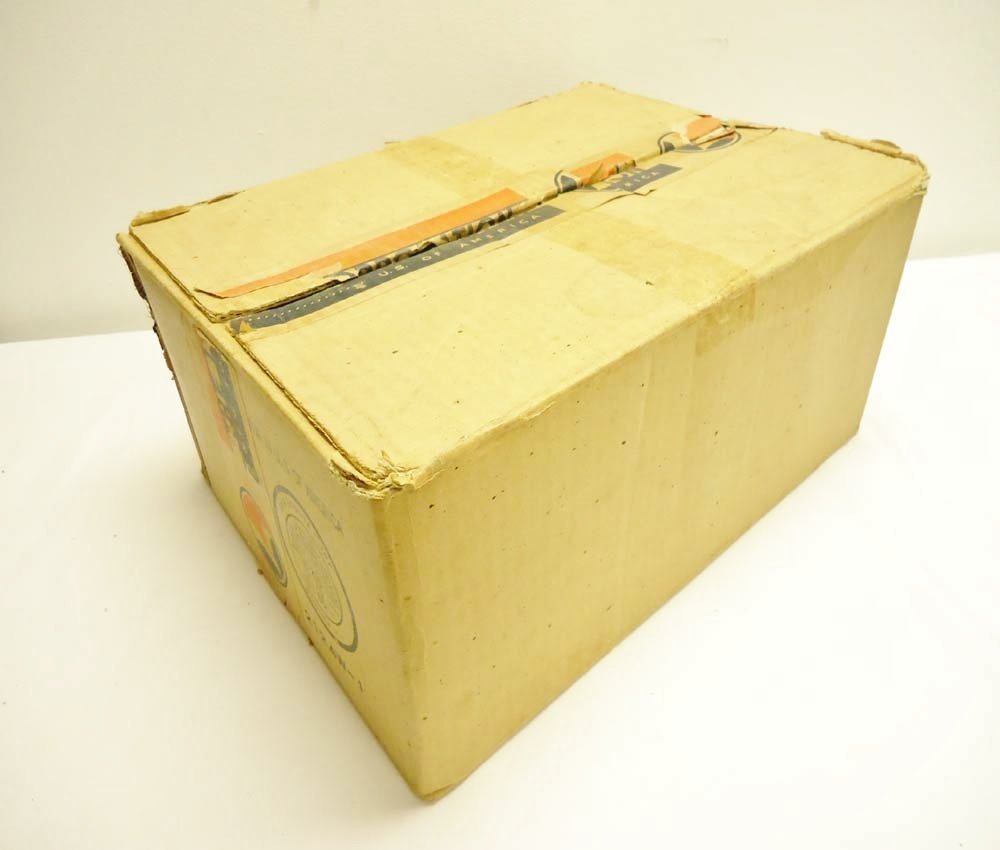 ABT: Rare Lionel 1947 GG1 Passenger Set Box #2124W: Paul V. Ambrose and Drew J. Bauer present: This is the rare #2124W GG1 Passenger Set Box that Lionel made in 1947. It would have included the #2332 Black or Green GG1, plus three #2625 Heavyweight Pul