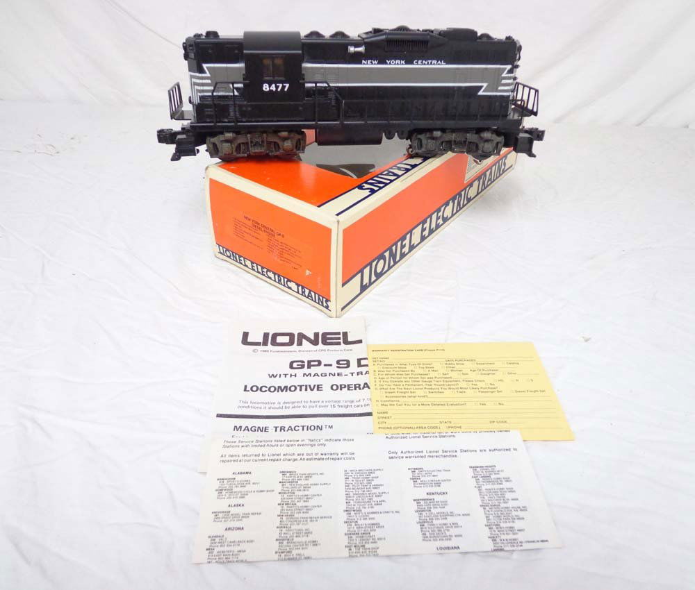 ABT: Mint Lionel #8477 New York Central GP-9 Diese: Paul V. Ambrose and Drew J. Bauer present: This is the #8477 New York Central GP-9 Diesel that Lionel made in the early 1980s. Our Opinion is that it is generally in Mint Condition. Original Box. All