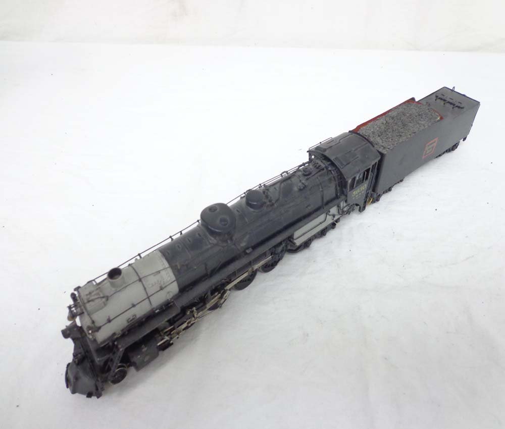 ABT: HO Brass Custom Brass: Burlington 4-8-4 Northe: Paul V. Ambrose and Drew J. Bauer present: These are the Brass HO Burlington 4-8-4 Northern Steam Engine and Tender that Custom Brass made some time in the past. No Box. Examine closely; what is pictu