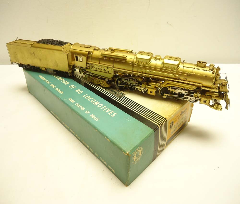 ABT: HO Brass Akane: Impressive C&O 2-6-6-6 Allegh: Paul V. Ambrose and Drew J. Bauer present: These are the HO Brass C&O 2-6-6-6 'Allegheny' Steam Engine and Tender that Akane made circa the mid 1960s. Includes the Original Box Lid only as shown. Exam