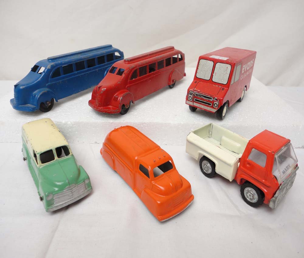 ABT: Great 6-item Marx/Ralstoy/Etc. Vehicles: Paul V. Ambrose and Drew J. Bauer present: This is a nice 6-item die-cast and tinplate Vehicle Lot from the past. Includes are two Scarce Metal Masters Buses, and Tootsie Toy, Marx, and Ralstoy Vehicl