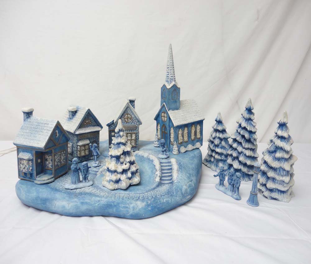 ABT: Lighted Ceramic Christmas Scene: Paul V. Ambrose and Drew J. Bauer present: This is a Lighted Ceramic Christmas Scene. Please review all pictures: what is shown is what you will receive. No Box. Please add $20.00 for US-48 Shipping a