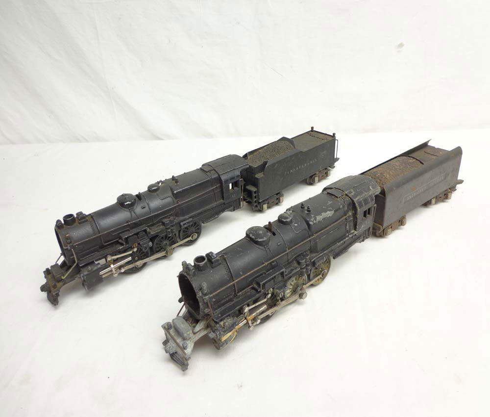 ABT: 2 AF #561 K-4 Steam Engines & Tenders: Paul V. Ambrose and Drew J. Bauer present: These are two #561 K-4 Steam Engines and two Tenders (one proper Pennsylvania DIecast) O gauge that American Flyer made in Pre War. No Box. Examine very clos