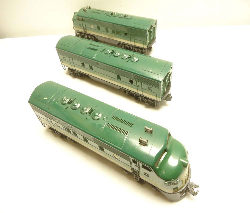 ABT: Lionel #2356 Southern F3 ABA Diesels: Paul V. Ambrose and Drew J. Bauer present: These are the #2356 Southern F3 ABA Diesels that Lionel made in the middle 1950s. Our Opinion is that they are generally in Very Good Condition; note bodies