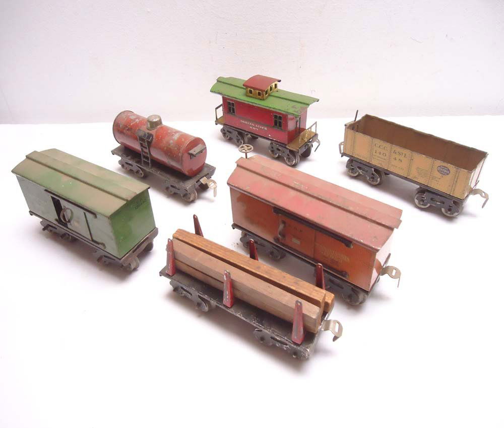 ABT: 6 Dorfan Assorted Rolling Stock Items: Paul V. Ambrose and Drew J. Bauer present: These are six assorted Rolling Stock items that Dorfan made Pre War. No Boxes. Examine very closely; what is pictured is what you will receive. Please add $2
