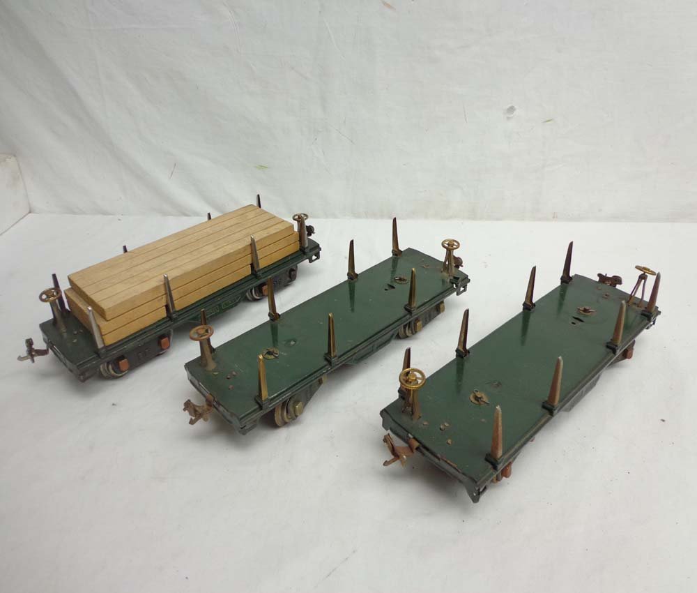 ABT: 3 Lionel Standard Gauge #511 Flat Cars: Paul V. Ambrose and Drew J. Bauer present: These are three #511 Flat Cars that Lionel made in Standard Gauge Pre War. No Boxes. Examine very closely; what is pictured is what you will receive. Please 