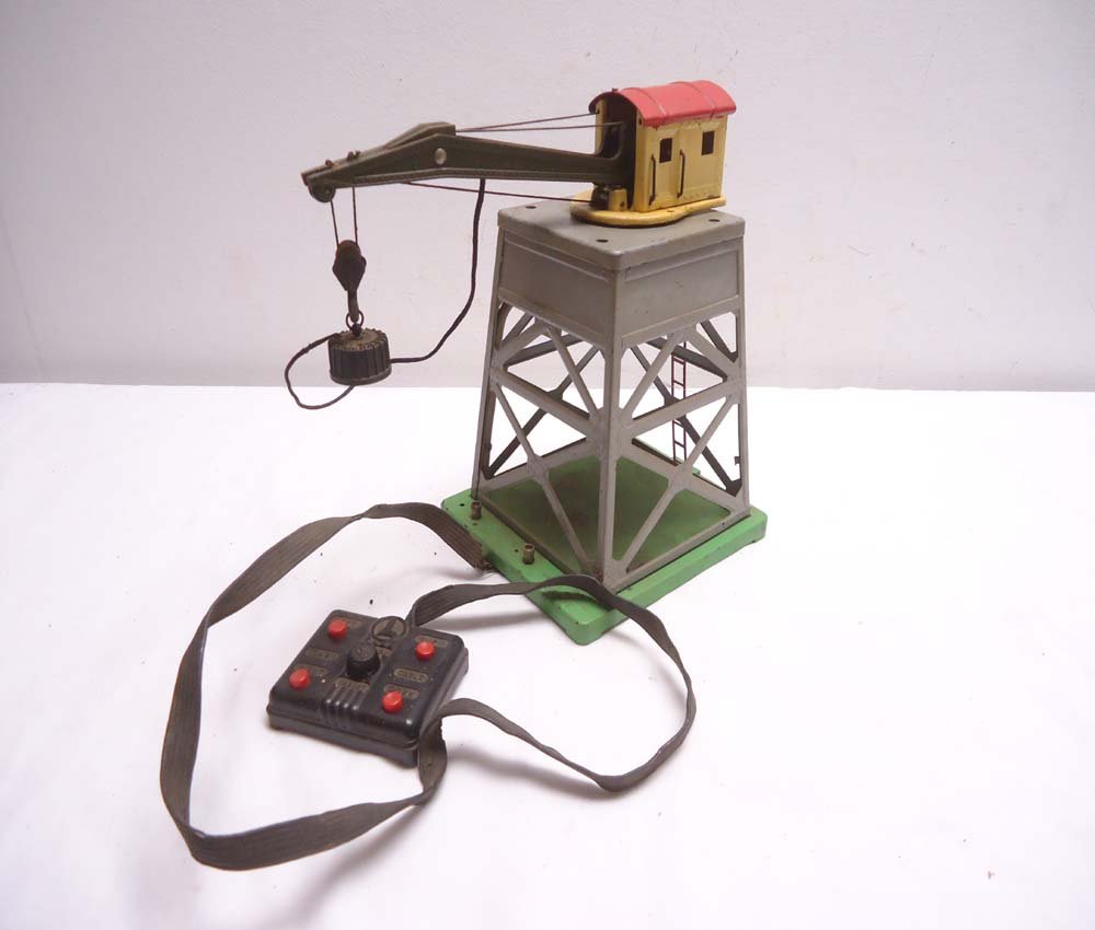 ABT: Lionel #165 Magnetic Crane w/Controller: Paul V. Ambrose and Drew J. Bauer present: This is the #165 Magnetic Crane Accessory w/Controller that Lionel made circa 1940. No Box. Examine very closely; what is pictured is what you will receive. 