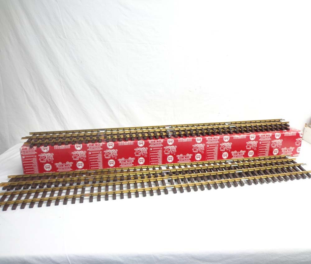 ABT: LGB G Scale: 5 Pieces of #10610 Track/OB: Paul V. Ambrose and Drew J. Bauer present: These are five Pieces of #10610 Track that LGB made for G Scale a few years ago. Our Opinion is that they are generally in Like New Condition. Original Box. 