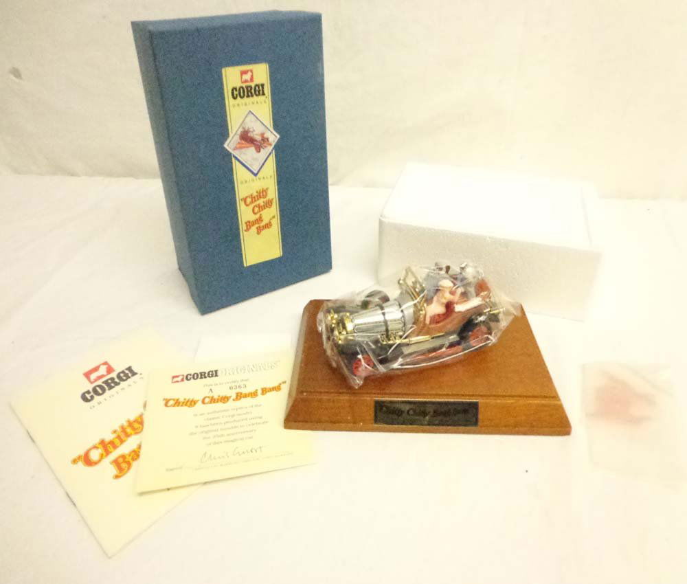 ABT: Mint Corgi Chitty Chitty Bang Bang 25th Anniversar: Paul V. Ambrose and Drew J. Bauer present: This is the Chitty Chitty Bang Bang (1991) 25th Anniversary Car that Corgi made in the recent past. Examine closely; what is pictured is what you will receiv