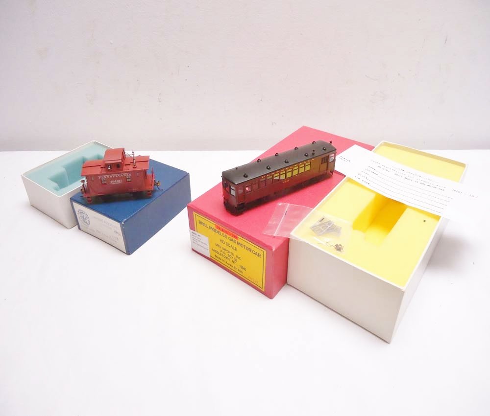 ABT: Brass HO Scale: Lambert PRR Caboose & MTS Brill Ga: Paul V. Ambrose and Drew J. Bauer present: These are the interesting Brass HO Brill 55 Gas Motor Car that MTS/Ajin made in Korea, and the unusual 4-wheel PRR Caboose that Lambert imported from Japan s