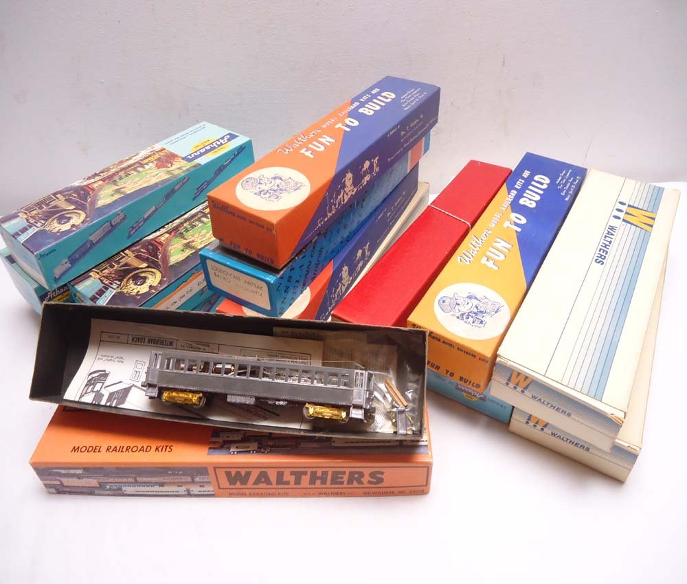 ABT: HO Scale: 16 Assorted Passenger Car Kits/OBs: Paul V. Ambrose and Drew J. Bauer present: These are 16 HO Scale assorted Passenger Car Kits by various Makers such as Athearn, Walthers, etc. from some time in the past. Includes the OBs as shown. Ex
