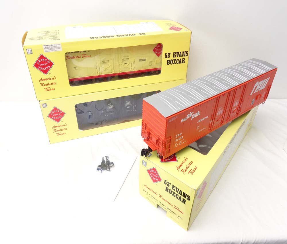 ABT: Aristo Craft 1 Gauge: 3 Evans Box Cars/OBs: Paul V. Ambrose and Drew J. Bauer present: These are the #ART-50099 Aristo Craft Club Car 2001 #200153, the #ART-50093 Toledo Peoria & Western #50568, and the #ART-50098 Minneapolis Northfield & South