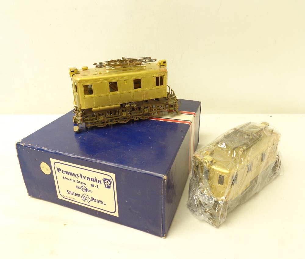 ABT: Brass Scale O: Custom Brass Pennsylvania B-1: Paul V. Ambrose and Drew J. Bauer present: These are the unusual two-unit Pennsylvania B-1 Electrics that Custom Brass made some time in the past. Includes nice Original Box as shown. Examine very clo