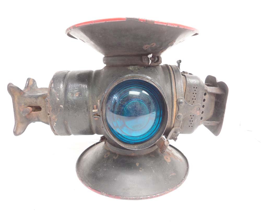 ABT: Adlake Non Sweating Lantern: Paul V. Ambrose and Drew J. Bauer present: This is the Adlake Non Sweating Lantern (16" x 10" x 9 1/2") from an Era gone by. Examine very closely; what is pictured is what you will receive. Please add