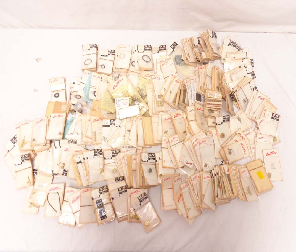 ABT: 500 Plus Assorted KTM/Kemtron/Tomalko Parts: Paul V. Ambrose and Drew J. Bauer present: These are five hundred plus Assorted KTM/Kemtron/Tomalko Parts from an Era gone by. Mix of On3 & O gauge. Examine very closely; what is pictured is what you 