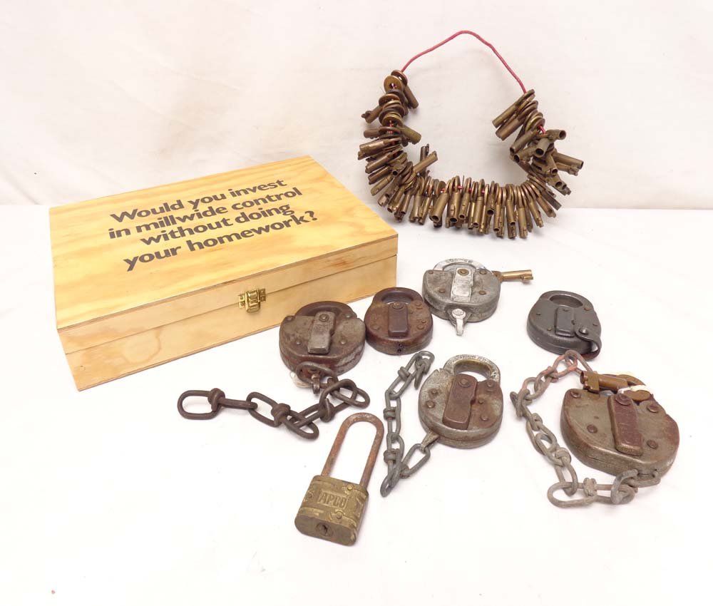 ABT: Vintage Assortment Railroad Locks & Keys: Paul V. Ambrose and Drew J. Bauer present: This is an assortment of 7 Railroad Locks and 80+ Keys for the Railroadania Collector from years gone by. Examine very closely; what is pictured is what you 