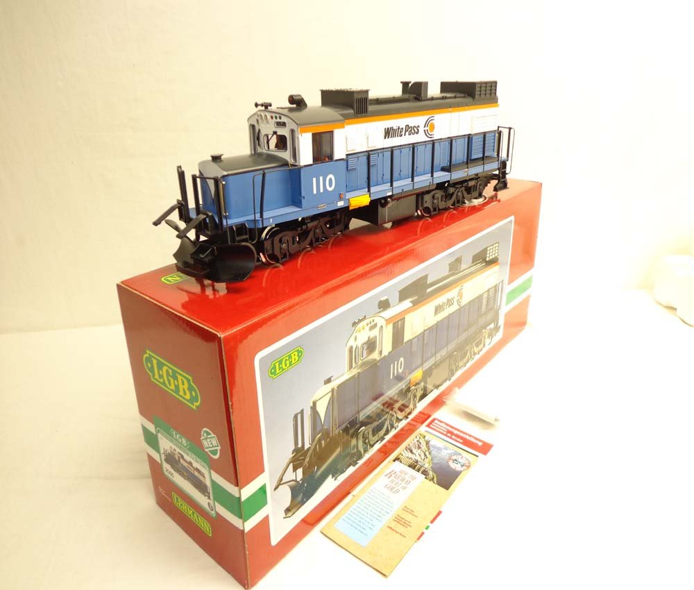 ABT: LGB G Scale: #2055 White Pass Diesel/OB: Paul V. Ambrose and Drew J. Bauer present: This is the #2055 White Pass Engine that LGB made in G Scale a few years ago. Our Opinion is that it is generally in Like New Condition. Original Box. All Or