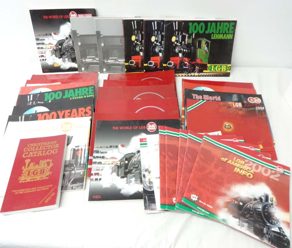 ABT: 25+ LGB Assorted Magazines & Catalogs: Paul V. Ambrose and Drew J. Bauer present: These are twenty-five plus Assorted LGB Magazines and Catalogs. Examine closely; what is pictured is what you will receive. Please add $28.00 for US-48 Shipp