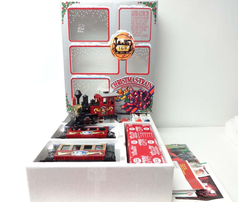 ABT: Mint LGB G Scale: #72534 Christmas Train Set/OB: Paul V. Ambrose and Drew J. Bauer present: This is the #72534 Christmas Train Set that LGB made for G Scale a few years ago. Our Opinion is that the Set is generally in Mint Condition. Original Box. A
