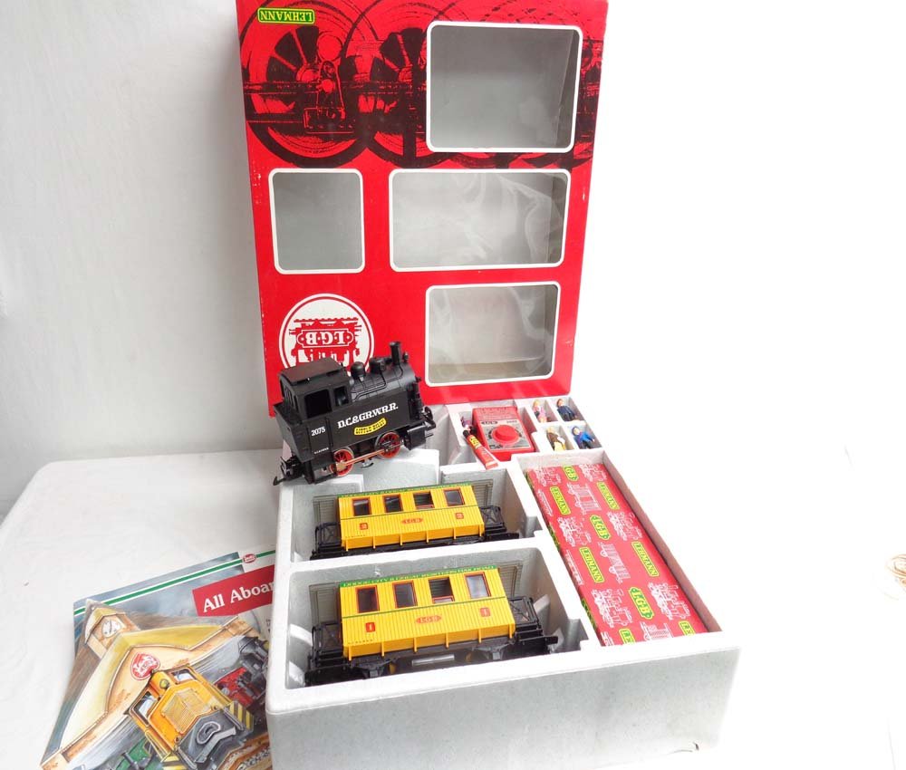 ABT: LGB G Scale: #20701DC Trolley Train Set/OB: Paul V. Ambrose and Drew J. Bauer present: This is the #20701DC Trolley Train Set that LGB made for G Scale a few years ago. Our Opinion is that the Set is generally in Like New Condition. Original Bo