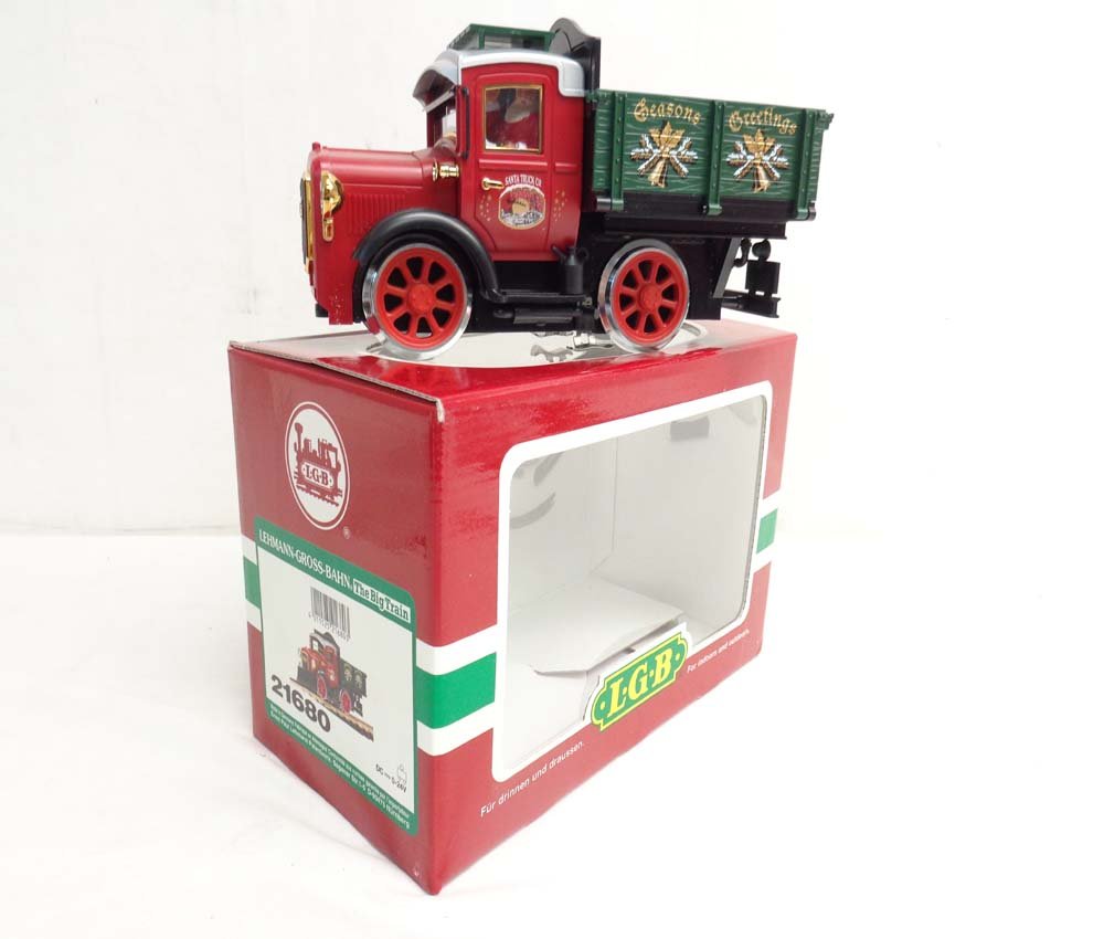 ABT: Mint LGB G Scale: #21680 Christmas Delivery: Paul V. Ambrose and Drew J. Bauer present: This is the #21680 Motorized Christmas Delivery Truck that LGB made for G Scale a few years ago. Our Opinion is that it is generally in Mint Condition. Origi
