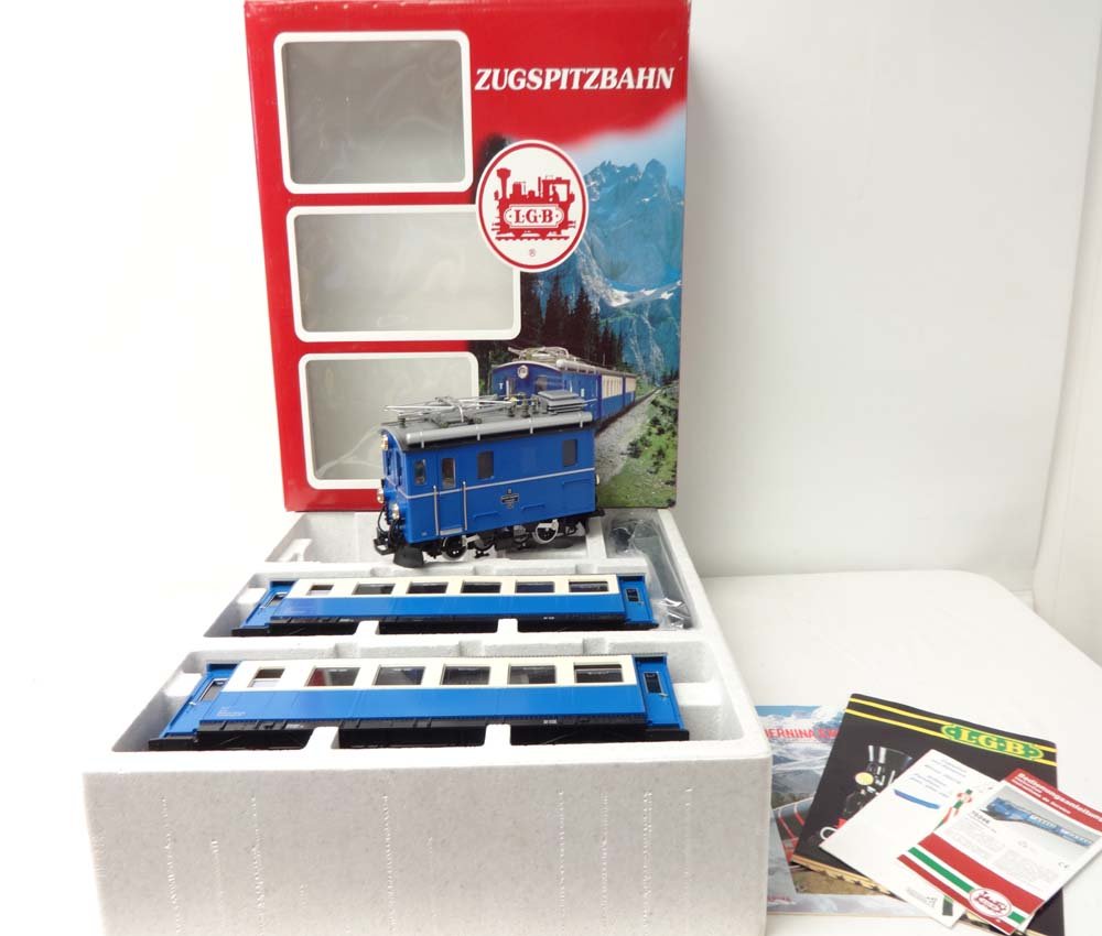 ABT: Mint LGB G Scale: #70246 Zugspitzbahn Train Set/OB: Paul V. Ambrose and Drew J. Bauer present: This is the #70246 Zugspitzbahn Train Set that LGB made for G Scale a few years ago. Our Opinion is that the Set is generally in Mint Condition. Original Box