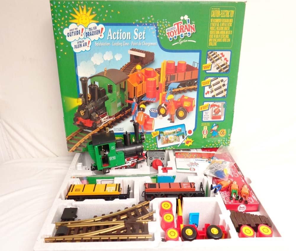ABT: Mint LGB G Scale: #92785 Toy Train Set/OB: Paul V. Ambrose and Drew J. Bauer present: This is the #92785 Toy Train Set that LGB made for G Scale a few years ago. Our Opinion is that the Set is generally in Mint Condition. Original Box. All Ori