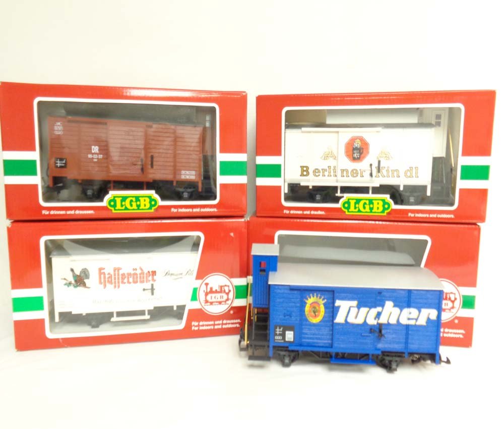 ABT: Mint LGB G Scale: #48260/46265/44260/47260 Box: Paul V. Ambrose and Drew J. Bauer present: These are the #48260/46265/44260/47260 Box Cars with Brakeman Sheds that LGB made for G Scale a few years ago. Our Opinion is that they are generally in Mint