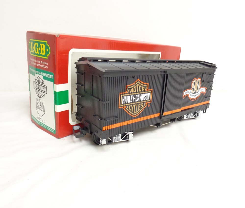 ABT: Mint LGB G Scale: #4067HD 90th Anniversary Harley: Paul V. Ambrose and Drew J. Bauer present: This is the #4067HD 90th Anniversary Harley Davidson Box Car that LGB made for G Scale a few years ago. Our Opinion is that it is generally in Mint Condition
