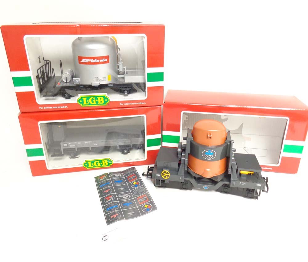 ABT: Mint LGB G Scale: #42250/40120/41560 Assorted: Paul V. Ambrose and Drew J. Bauer present: These are the #42250 Cement Tank Car, the #40120 Flat Car with Brakeman Shed, and the #41560 Hot Metal Car that LGB made for G Scale a few years ago. Our Opi