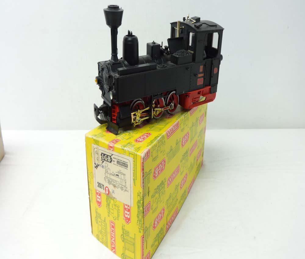 ABT: LGB G Scale: #2071 Locomotive/OB: Paul V. Ambrose and Drew J. Bauer present: This is the #2071 Locomotive (cracked & glued) that LGB made for G Scale a few years ago. Our Opinion is that it is generally in Excellent Condition, some is