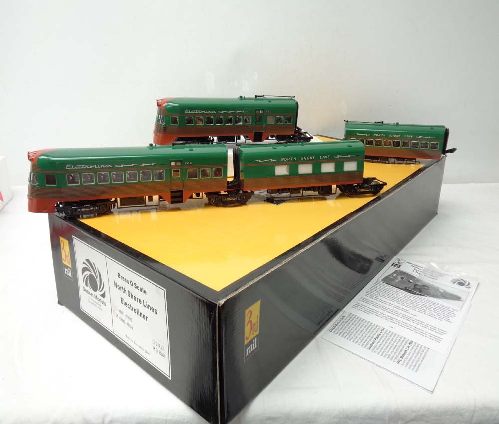 ABT: Sunset Models #803-804 North Shore Lines: Paul V. Ambrose and Drew J. Bauer present: These are the #803-804 North Shore Lines Electroliner (couple windows are missing) that Sunset Models made in O Gauge Brass a few years ago. Our Opinion is t
