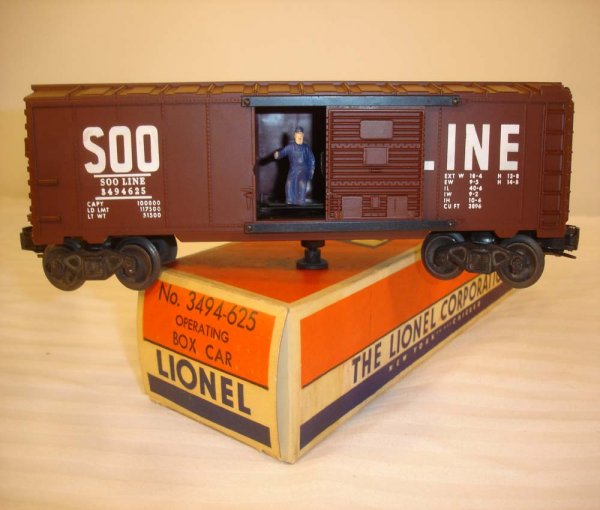 ABT: Lionel #3494-625 Soo Line Box Car/Brick OB: Paul V. Ambrose and Drew J. Bauer present: This is the #3494-625 Operating Soo Line Box Car that Lionel made in the middle 1950s. Our Opinion is that it is generally in Like New Condition, very minor