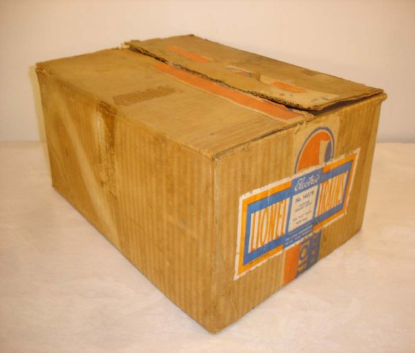 ABT: Lionel #1407B 1946 Switcher Original Set Box: Paul V. Ambrose and Drew J. Bauer present: This is the Original Set Box for the #1407B Freight Set that Lionel made circa 1946. This 027 Gauge Set would have included the #1665 Diecast 0-4-0 Steam Swi