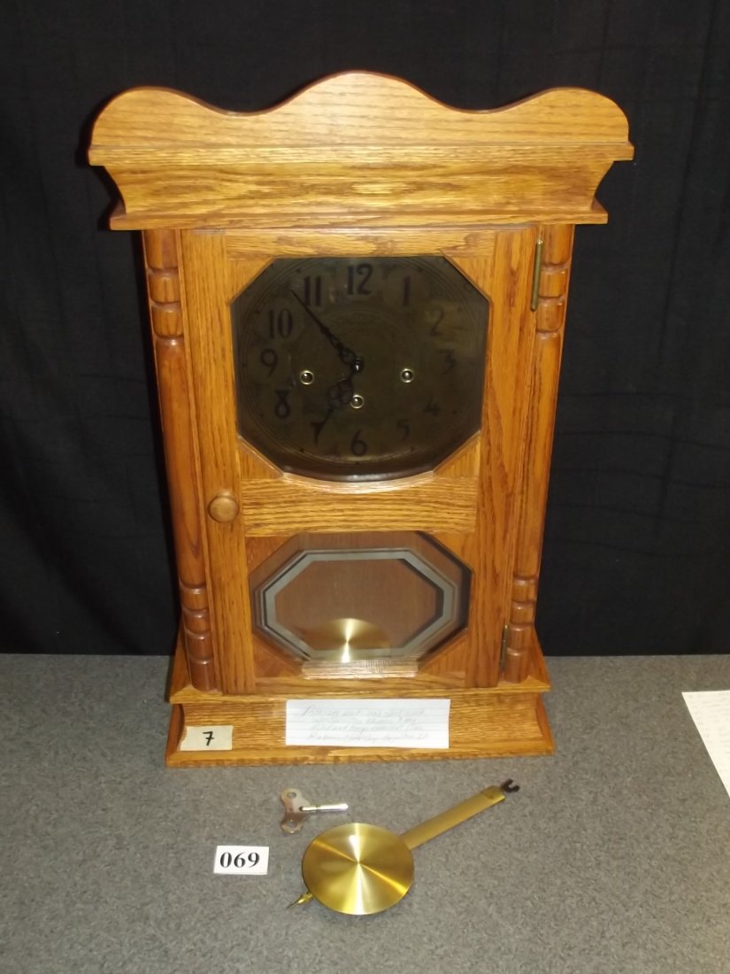 INCREDIBLE AMISH OAK CASE 8 DAY SHELF CLOCK: WESTMINSTER CHIMES. BY RABER'S CLOCK SHOP IN HAZELTON, IA. IT HAS BEEN WELL OILED AND KEEPS EXCELLENT TIME.