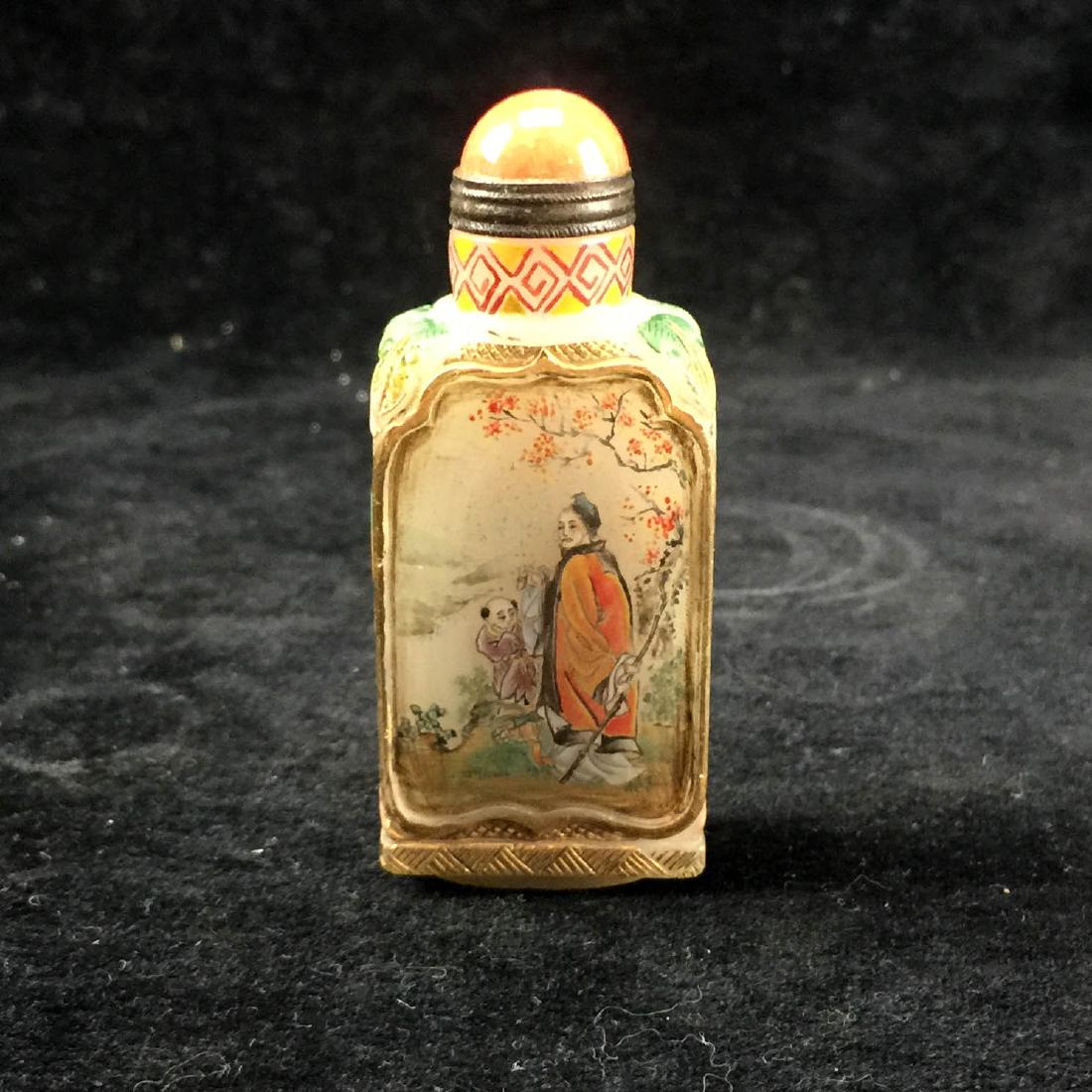 Liuli Figure Snuff Bottle (1 of 3)