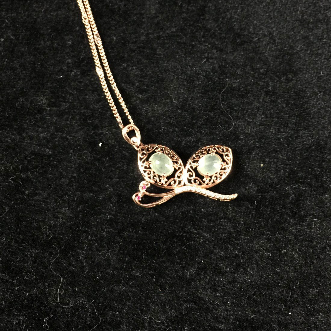 Jade Pendant with Silver Necklace (1 of 3)