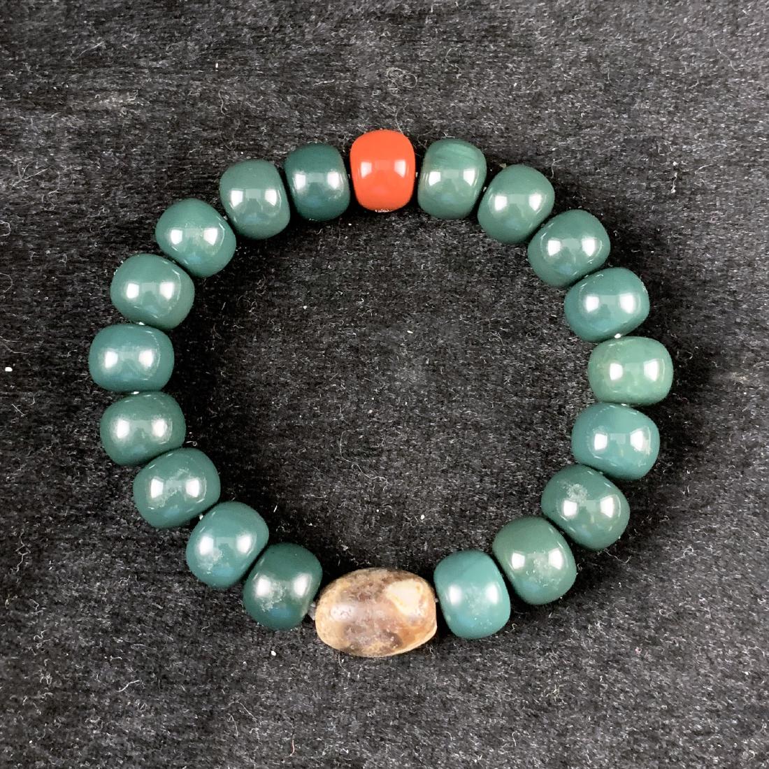 XING JIAN ALASHAN STONE BEAD BRACELET WITH DZI BEAD (1 of 3)