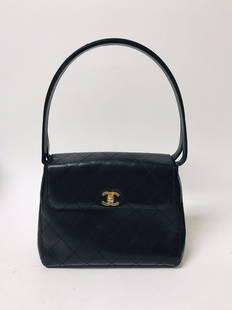 CHANEL handbag: CHANEL handbag8x10x4''cm