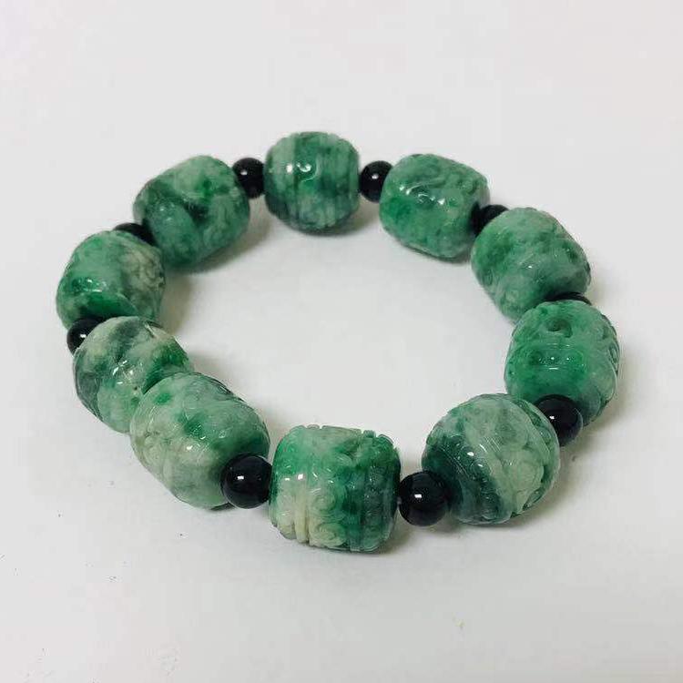 Natural Jadiete Barrel bead bracelets: Natural Jadiete Barrel bead bracelets15x13x13mm
