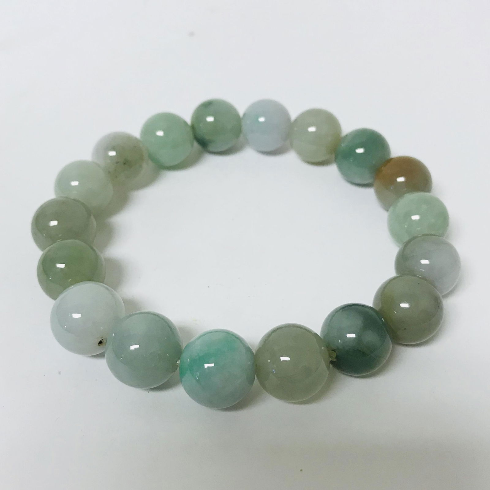 Certifiled natural jadiete bead bracelets: Certifiled natural jadiete bead bracelets71.28g, 13mm