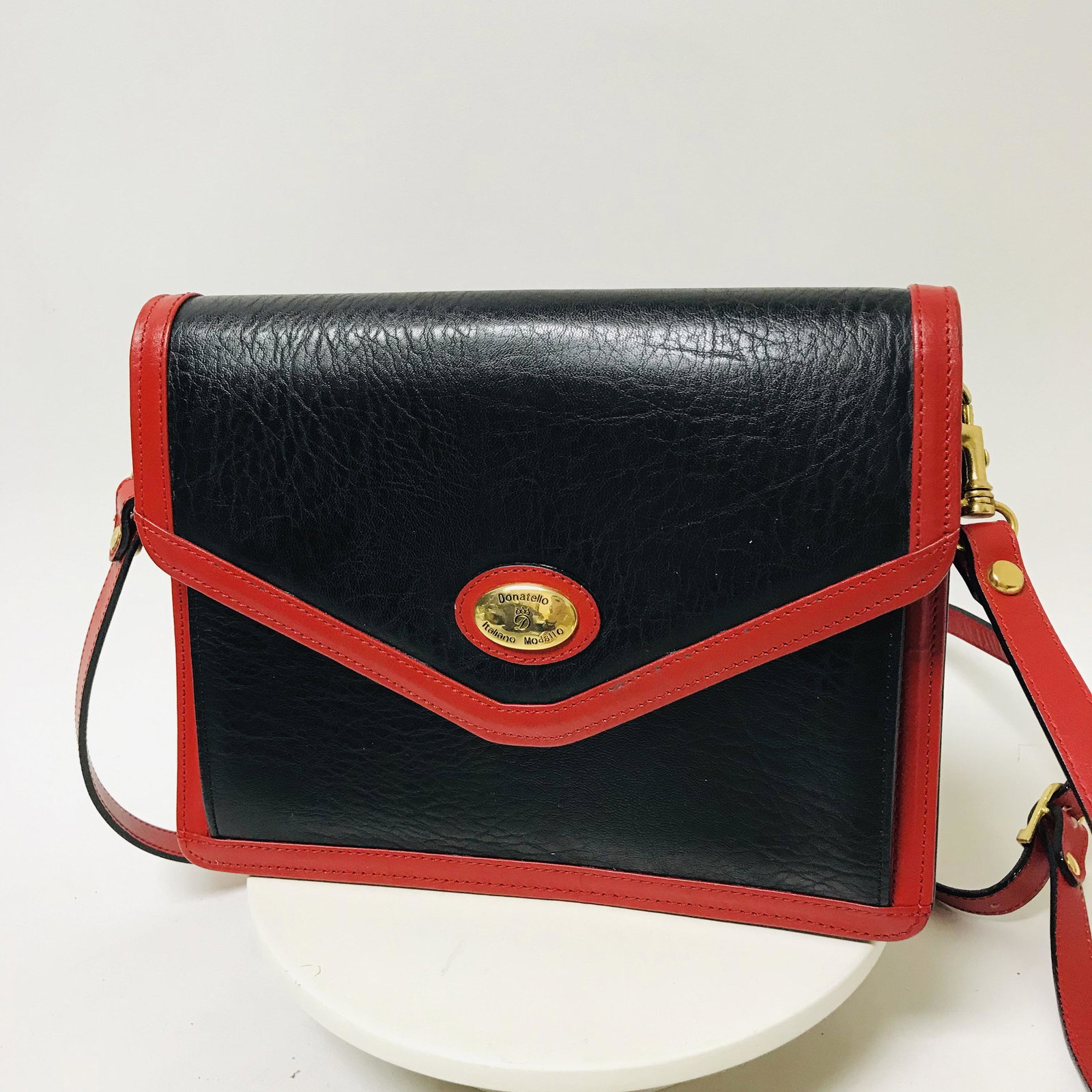 Genuine Leather Bag (1 of 5)